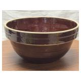 USA Stoneware 9 Inch Mixing Bowl