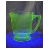 1 Quart Uranium Glass Measuring Cup
