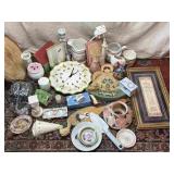 Assortment of Home Decor