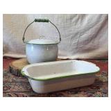 Enamelware 2 Qt Pot, Casserole Dish