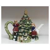 Waterford Heirlooms Christmas Tree Teapot
