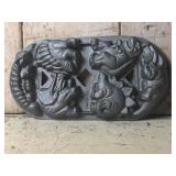1980 John Wright Cast Iron Dinosaur Pan