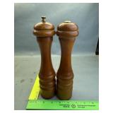 Large Wood Salt And Pepper Shakers