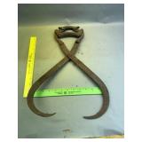 Tongs