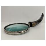 Buffalo Horn Magnifying Glass