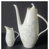 Set teapot and creamer porcelain modernist