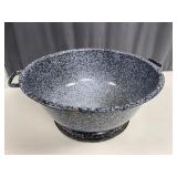 Large Farmhouse Graniteware Basin