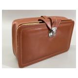 Albro English Real Hide Toiletry Case