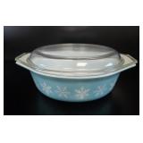 Pyrex Snowflake Turquoise Casserole 043