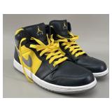 Nike Air Jordan 1 Mid Sneakers Size 11