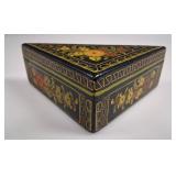 Rare Olinala Folk Art Triangular Lacquerware Box
