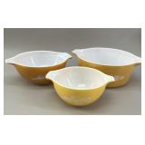 Pyrex Butterfly Gold Cinderella Set of 3 Mixing