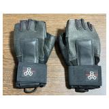 Triple Eight Hired Hands Skateboarding Gloves