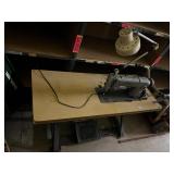 Singer Industrial Sewing Machine 281-1