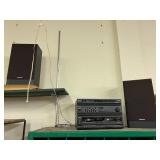 Panasonic Stereo System with Speakers