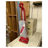Oreck XL Upright Vacuum Cleaner - X-Tended Life