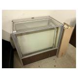 Motion Case Rotisserie Display with Trays