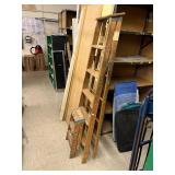 2 Wooden Ladders: 2ft & 6ft
