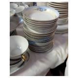 Meito Hand-Painted Porcelain Dinnerware Set