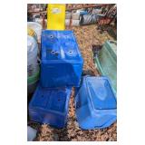 Totes and Square Buckets