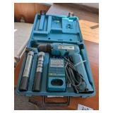 Makita Cordless Drill Set with Charger and Batteri
