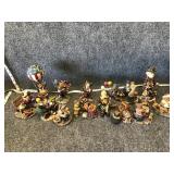 Varietyï¿½S Boyds and Bears Figurines