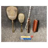 Vintage valet brush with zipper compartment