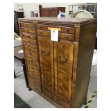 Lane Gentlemenï¿½s Chest