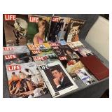 MAGAZINES