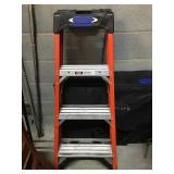4ï¿½ Ladder