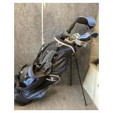 Silver Scot GOLF CLUBS WITH CARRYING BAG