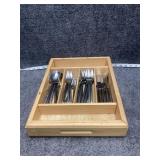 Silverware organizer with flatware