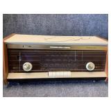Vintage Norelco Stereo Radio