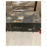 Army Trunk with Ratchet Straps
