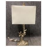 Bird app n a branch table light