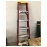 6ï¿½ Fiberglass Ladder
