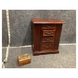 Jewelry box