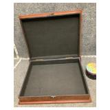 Jewelry box