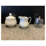 Sugar bowl & creamer