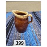 Hull Brown Drip 4.5' Creamer