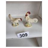 Made in Japan Ceramic Rooster & Hen Salt and Peppr