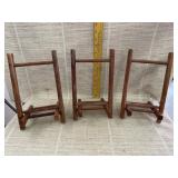 3 Fold-Flat Picture Stands