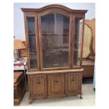 China Cabinet approximately 7ï¿½x 47ï¿½x 74ï¿½, has 2