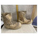 Bunny Boots Size 10R