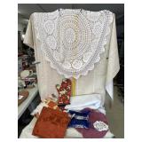 Doilies, Oven Mitt, Hand Towels, Cloth Napkin,