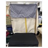 6 Waist Aprons that are Reversible - 5 Black, 1