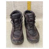Cabela's Boots 9M