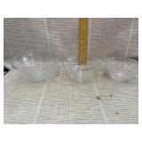 3 Nesting Glass Bowls