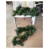 2 cordless Lighted 6' Garland