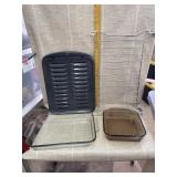 Pyrex 2qt Dish, Anchor Hocking 9x13 Dish, Broiler